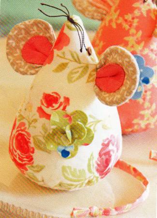 Three Blind Mice Pin Cushion Pattern From Fig Tree Quilts By Joanna Figueroa