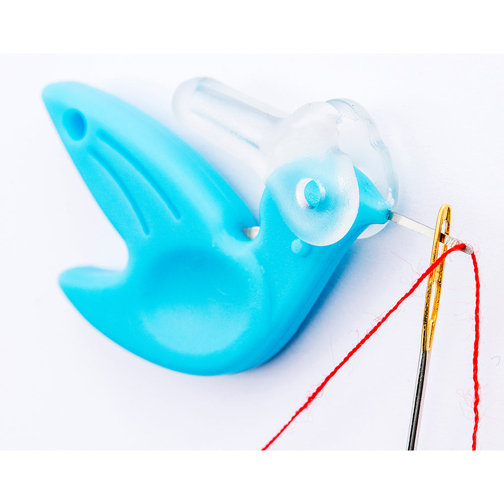 Milward Green Hummingbird Needle Threader With Cutter