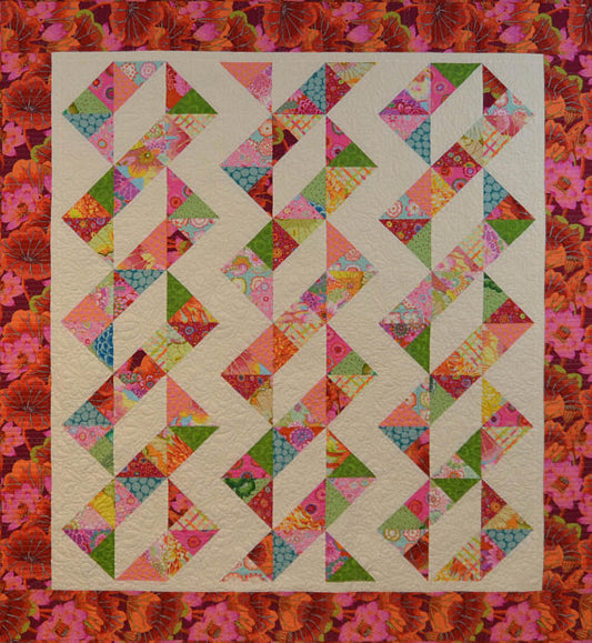 Combo Weave Quilt Pattern &amp; Tucker Trimmer 1 Bundle and Save Kit  This bundle includes;  I - Combo Weave Quilt Pattern  1 - Tucker Trimmer 1 Ruler  SAVINGS OF $12.50