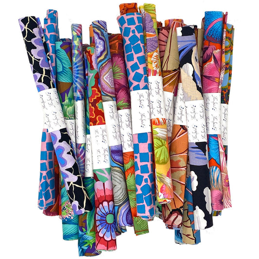 Cigar Roll - Assorted - Free Spirit
Each Cigar Roll (Fat Quarter) is 18" x 22"