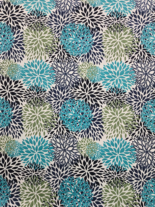 Patio Bloom
Patio Bloom is a versatile outdoor fabric designed for creating and recovering patio furniture cushions and outdoor throw pillows.&nbsp;
100% Polyester
60"